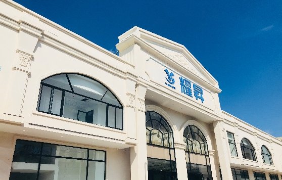 YSWINWINTOYSSHOWROOMChenghaiinterior Luis Toys Inside YS Win Win Toy Showroom in Chenghai China